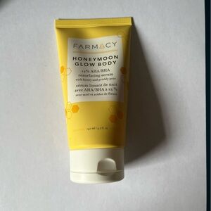 Farmacy Honeymoon Glow Body Resurfacing Serum